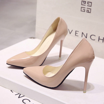 Schuhe mit hohem Absatz