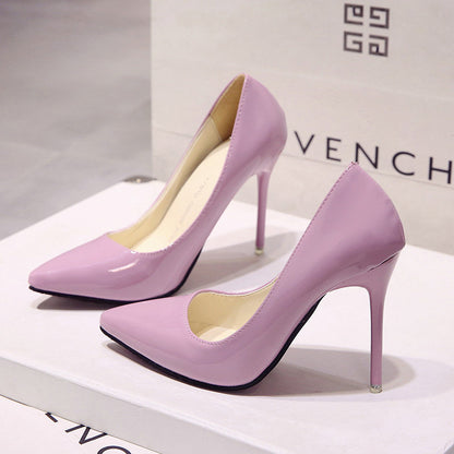 Schuhe mit hohem Absatz