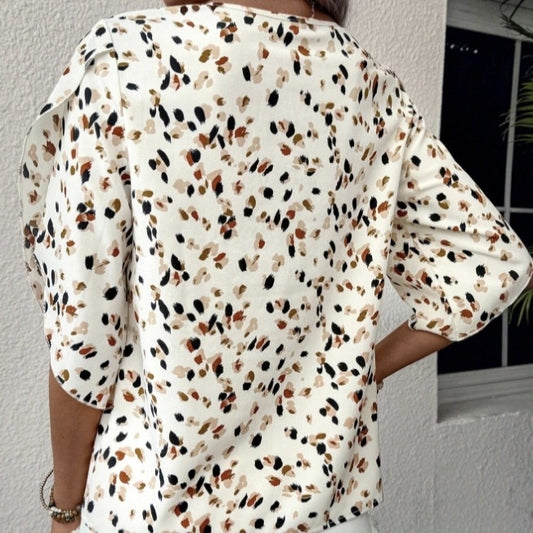 Chemise haut à manches courtes à col asymétrique imprimé fleuri pour femme