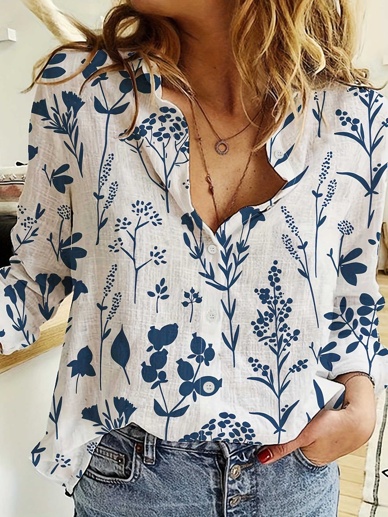 Chemise à col revers à manches longues en impression numérique 3D pour femmes